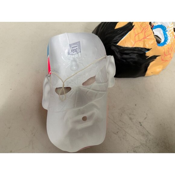 Lot of 2 Vintage Scary Halloween Dracula & Spiderman Mask Plastic elastic string - Picture 7 of 12